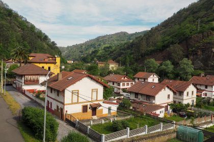 Poblado Minero de Bustiello en Mieres, Asturias