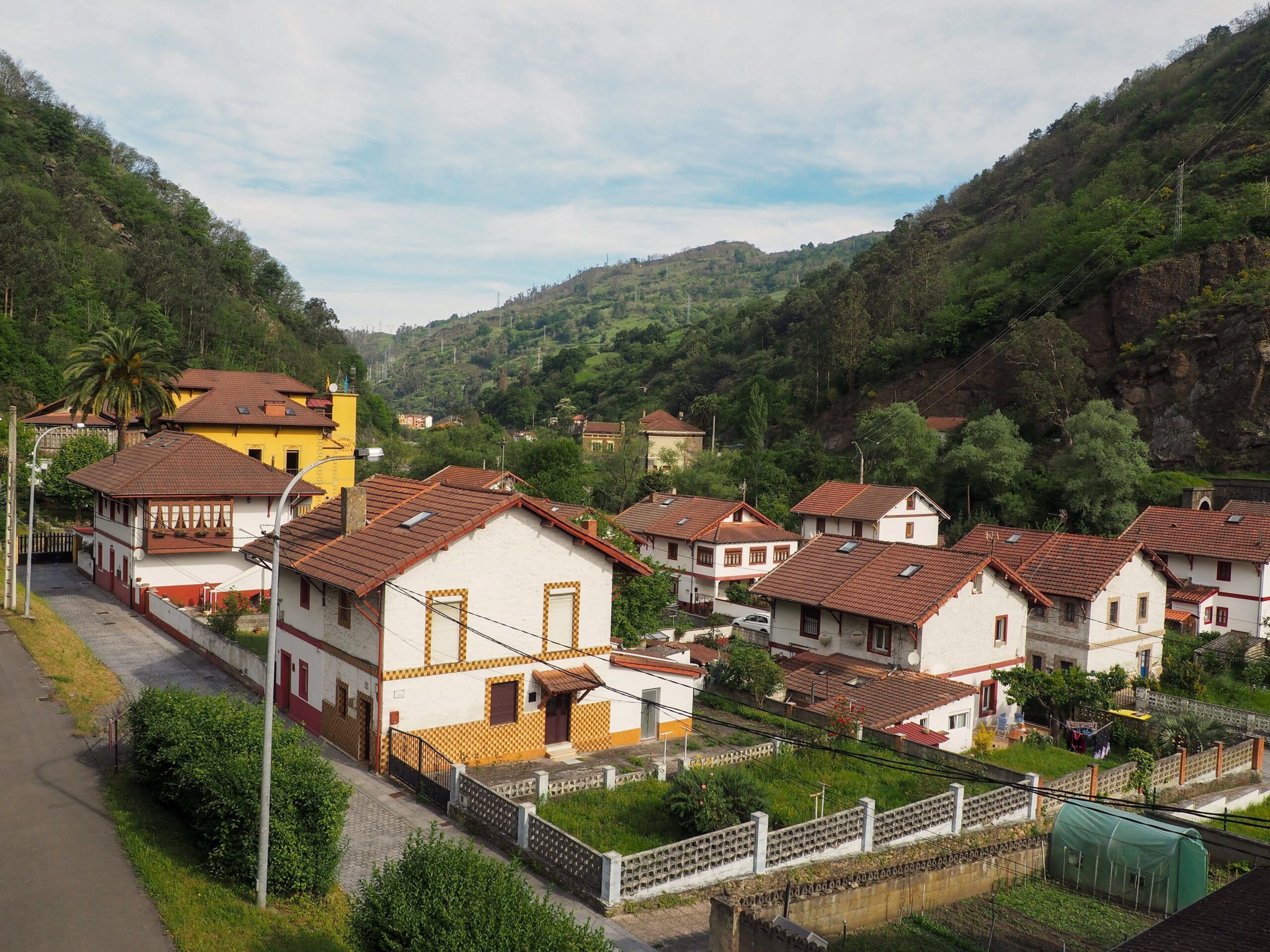Poblado Minero de Bustiello en Mieres, Asturias